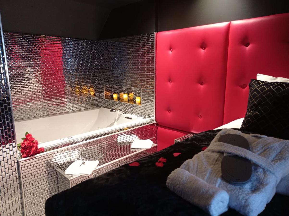 Hotel Et Spa Le Lion D'Or Pont-Évêque Zewnętrze zdjęcie