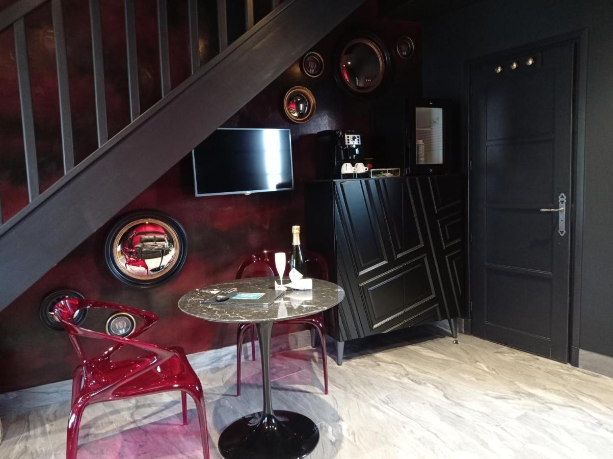 Hotel Et Spa Le Lion D'Or Pont-Évêque Zewnętrze zdjęcie