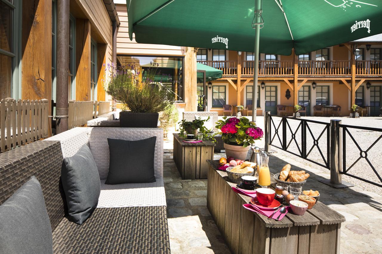 Hotel Et Spa Le Lion D'Or Pont-Évêque Zewnętrze zdjęcie