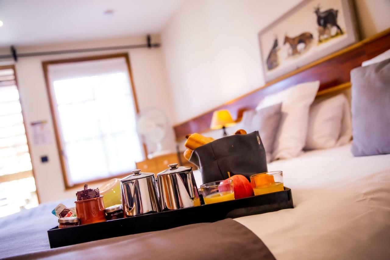 Hotel Et Spa Le Lion D'Or Pont-Évêque Zewnętrze zdjęcie
